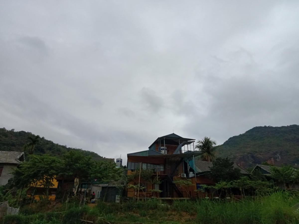 Truong Huy Homestay Mai Chau Exterior photo